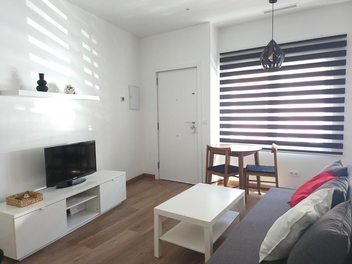מדריד Precioso Estudio Con Dos Ambientes מראה חיצוני תמונה